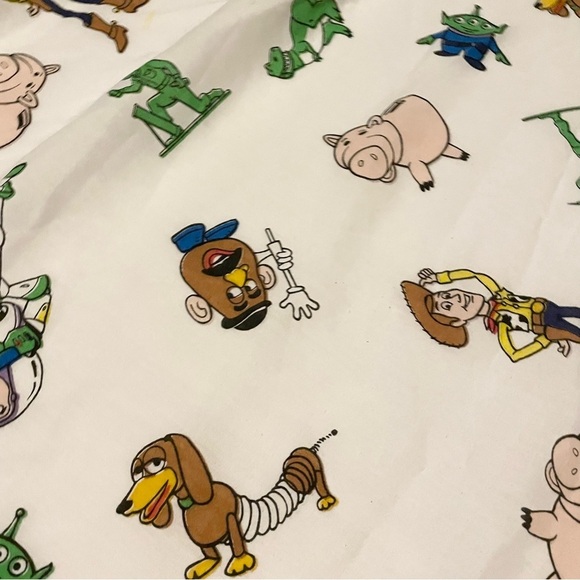 Vintage Toy Story Double/Full Flat Sheet 93” x 76” - Picture 4 of 16